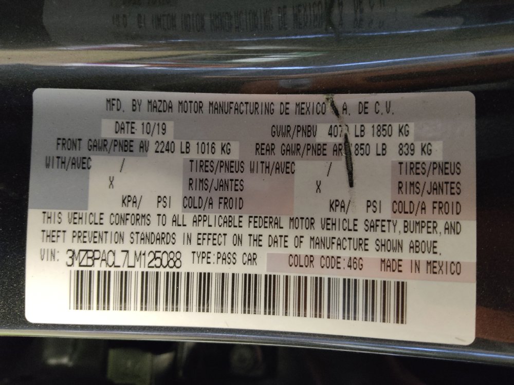 Used 2020 MAZDA MAZDA3 Sedan w/ Select Package image 33