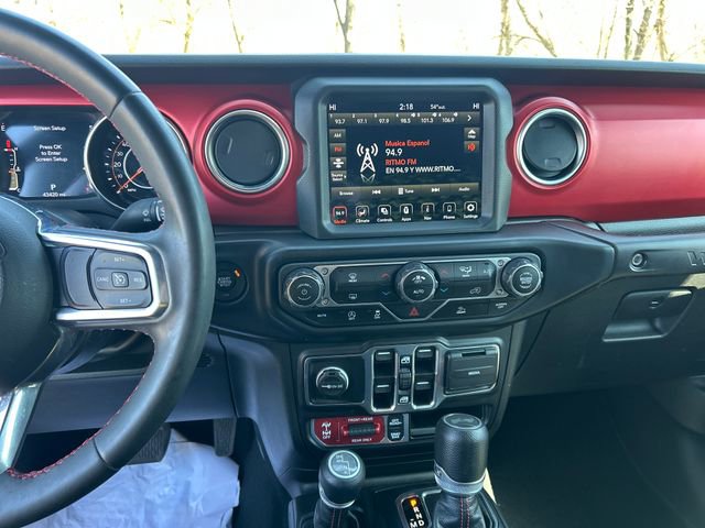 Used 2023 Jeep Wrangler Unlimited Rubicon AWD/4WD image 19