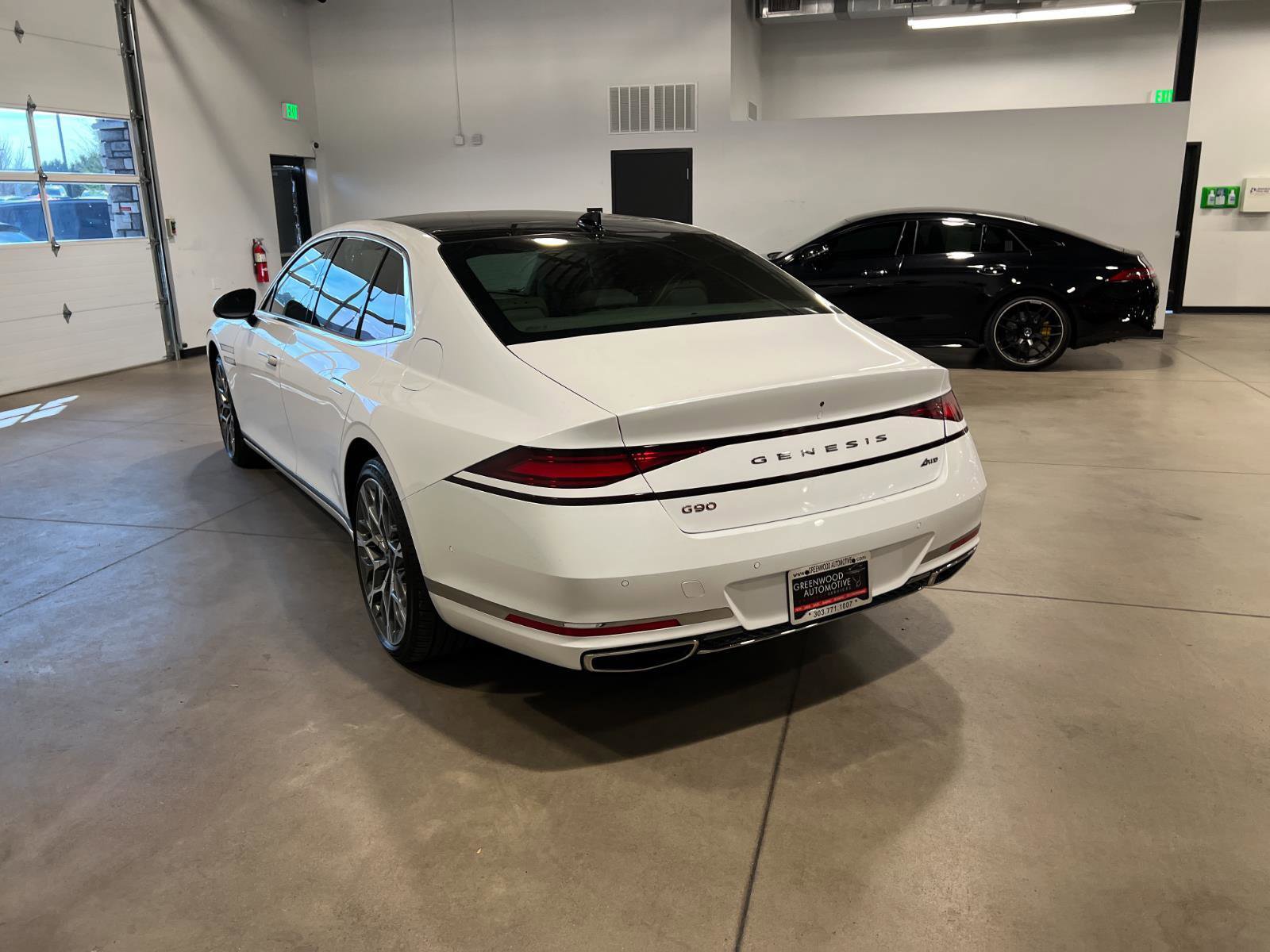 Used 2023 Genesis G90 3.5T image 5