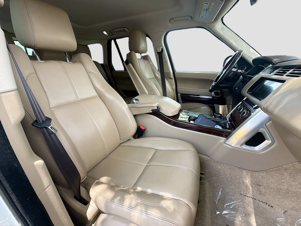 Used 2017 Land Rover Range Rover AWD/4WD image 30