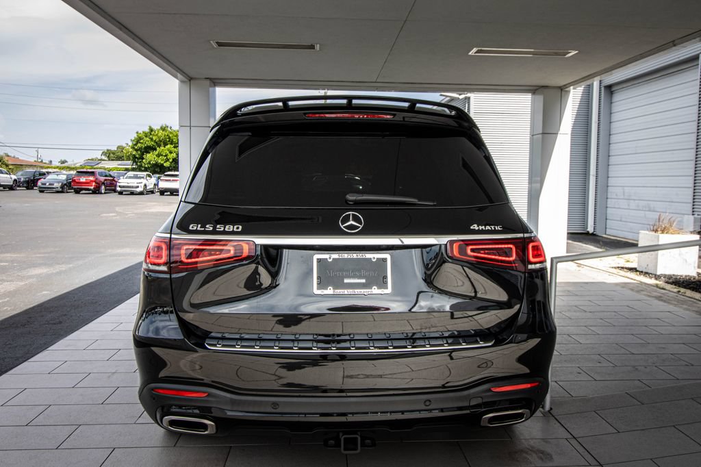 Used 2023 Mercedes-Benz GLS 580 4MATIC image 16