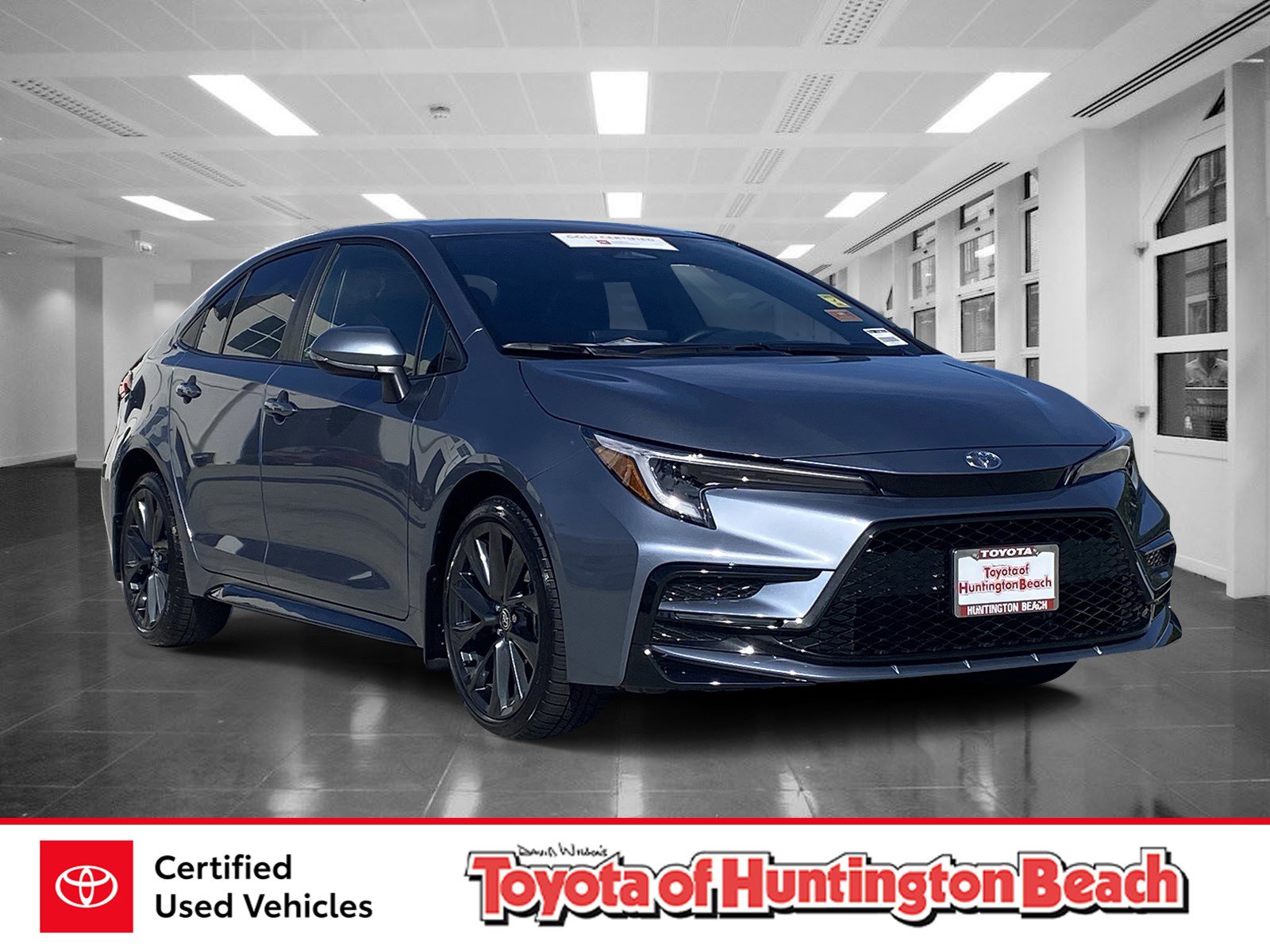 Certified 2026 Toyota Corolla SE FWD image 1