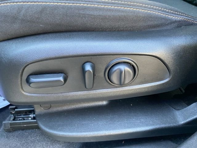 Used 2021 GMC Terrain SLE w/ Driver Convenience Package image 26