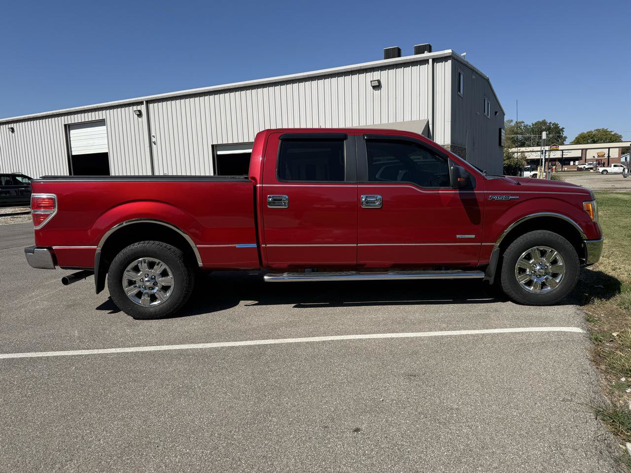 Used 2012 Ford F150 XLT w/ XLT Chrome Pkg AWD/4WD image 6