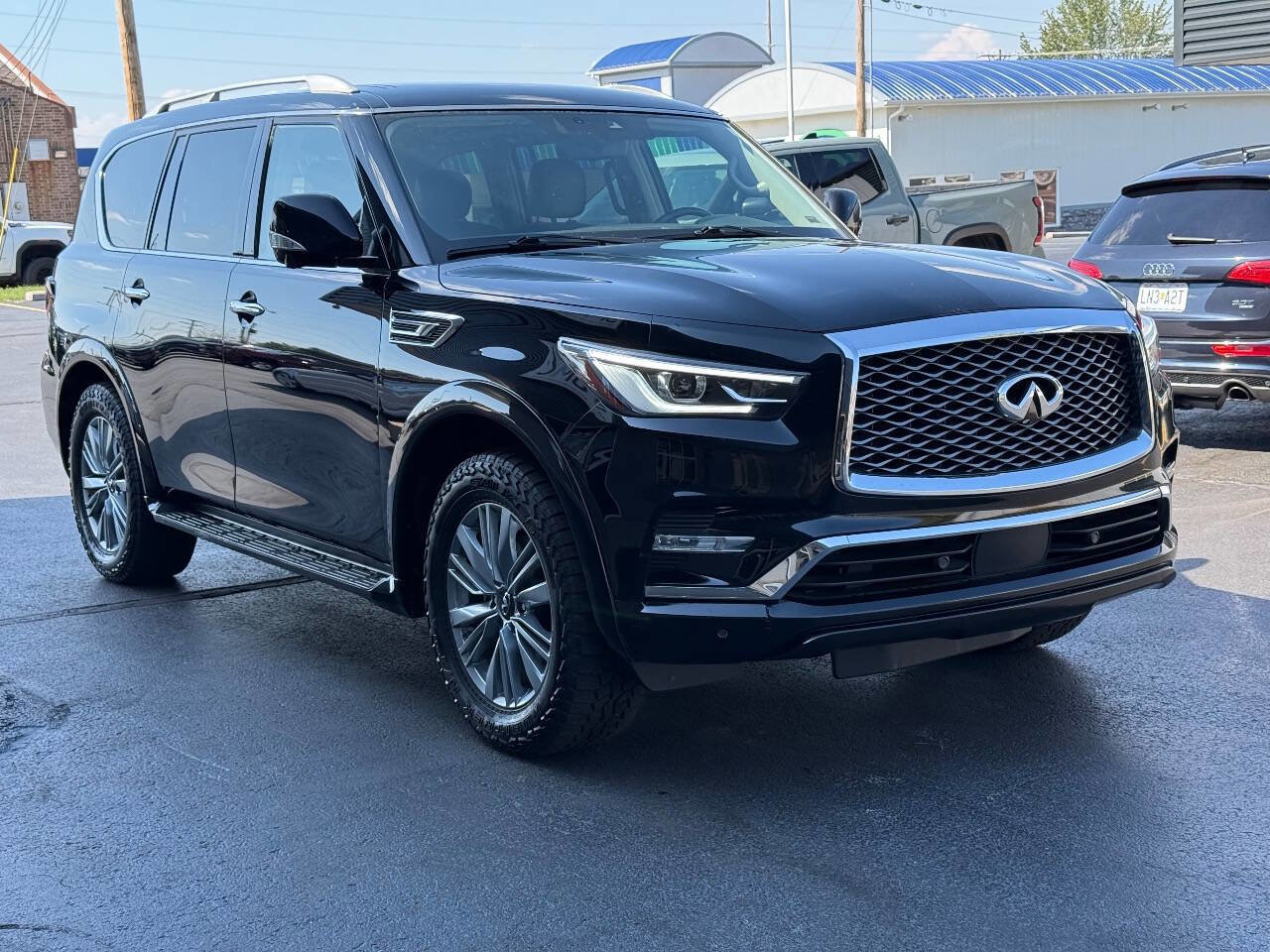 Used 2021 INFINITI QX80 Luxe image 4