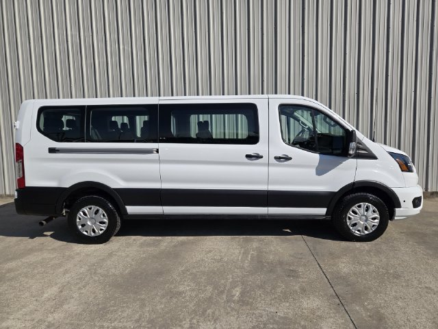 Used 2025 Ford Transit 350 XLT RWD image 6