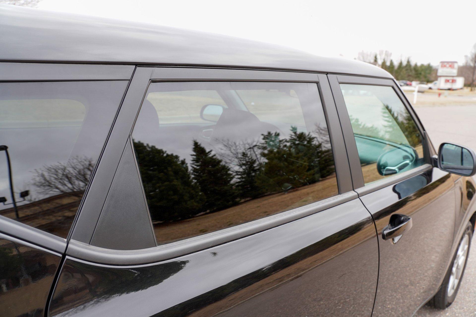 Used 2025 Kia Soul LX w/ LX Technology Package image 40