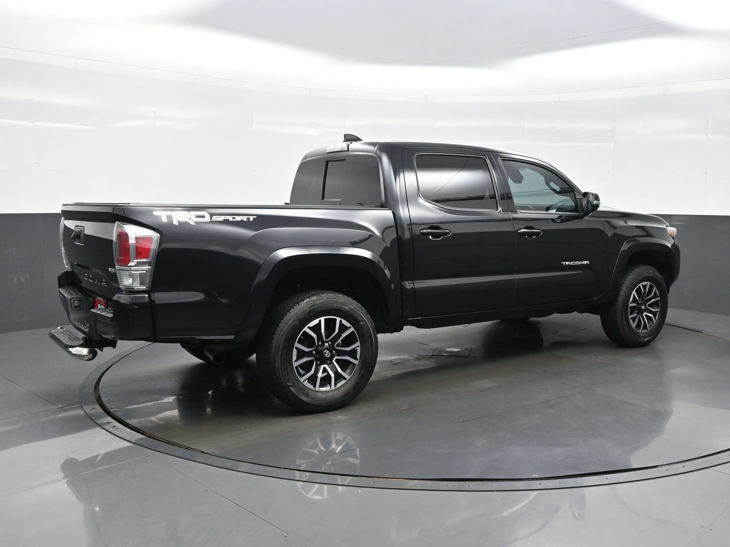 Used 2020 Toyota Tacoma TRD Sport RWD image 6