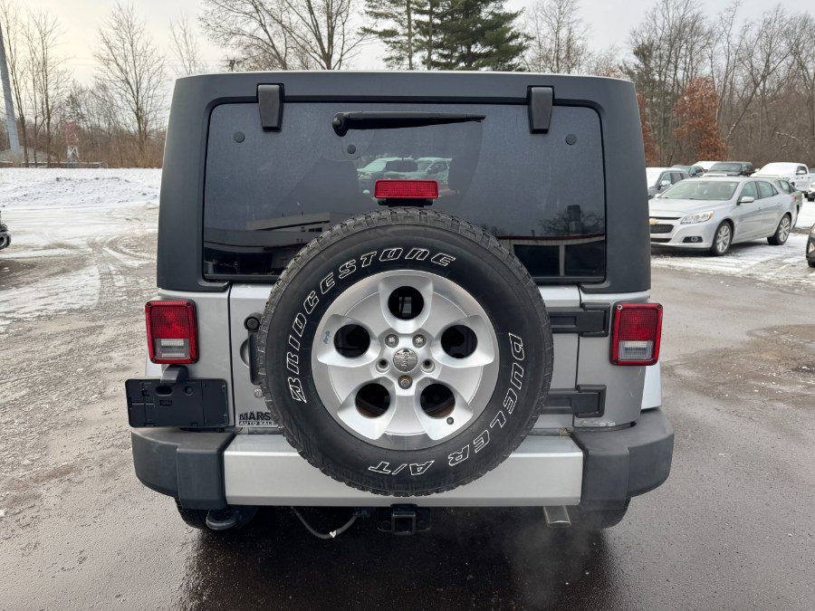 Used 2013 Jeep Wrangler Unlimited Sahara w/ Connectivity Group image 4