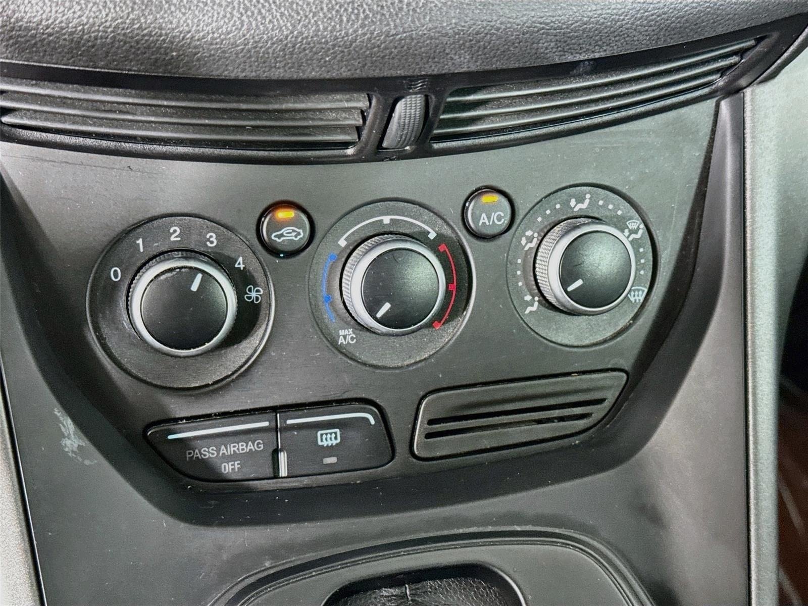 Used 2014 Ford Escape S FWD image 16