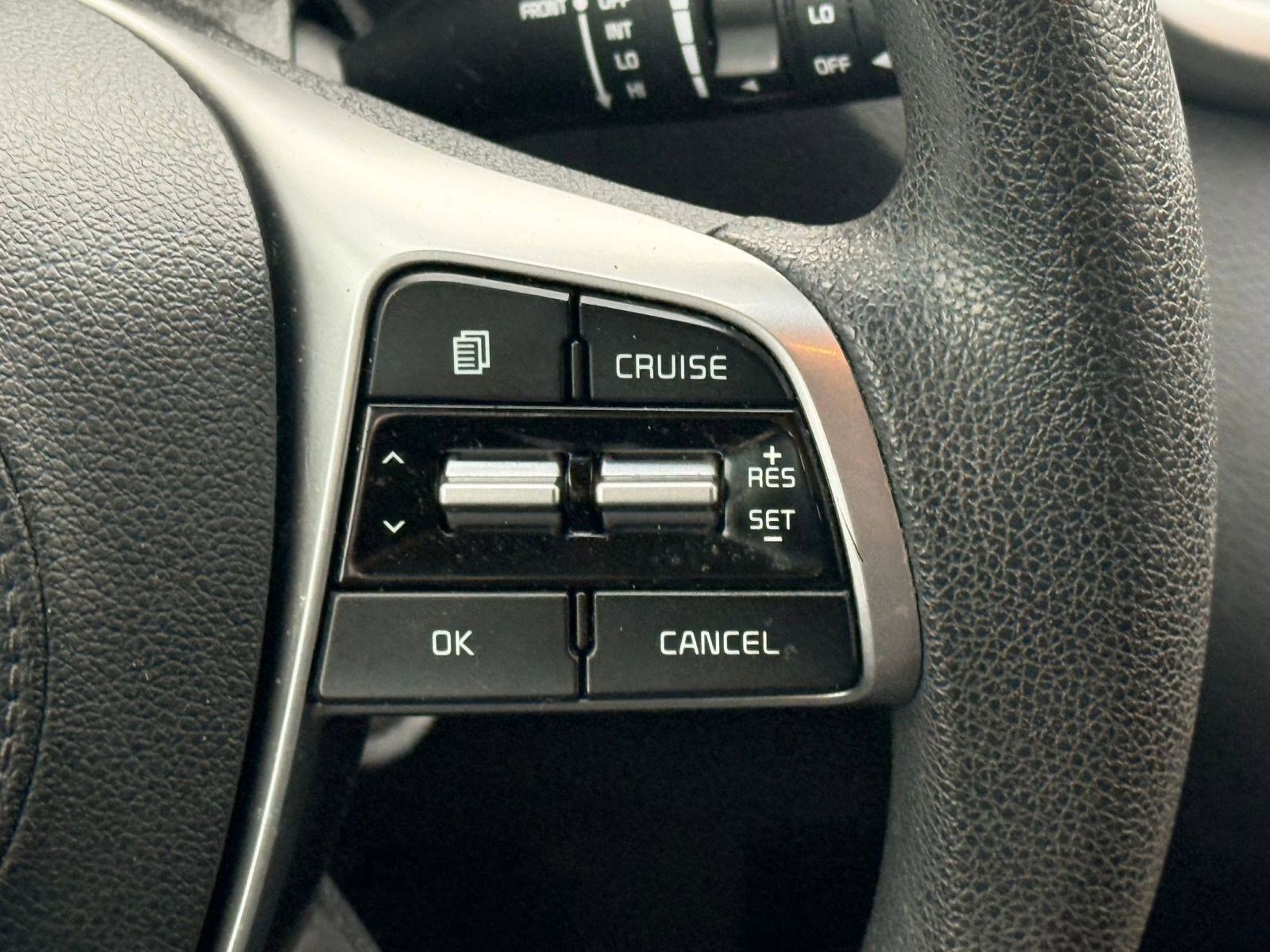 Used 2019 Kia Sorento LX V6 image 25