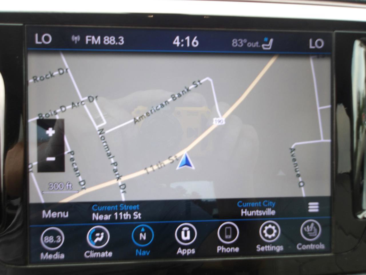 Used 2020 Chrysler Pacifica Limited FWD image 23