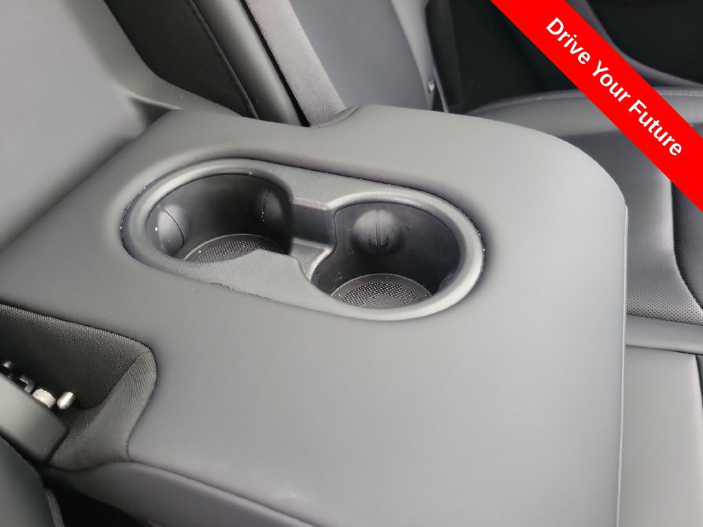 Used 2026 Tesla Model Y 2WD image 19