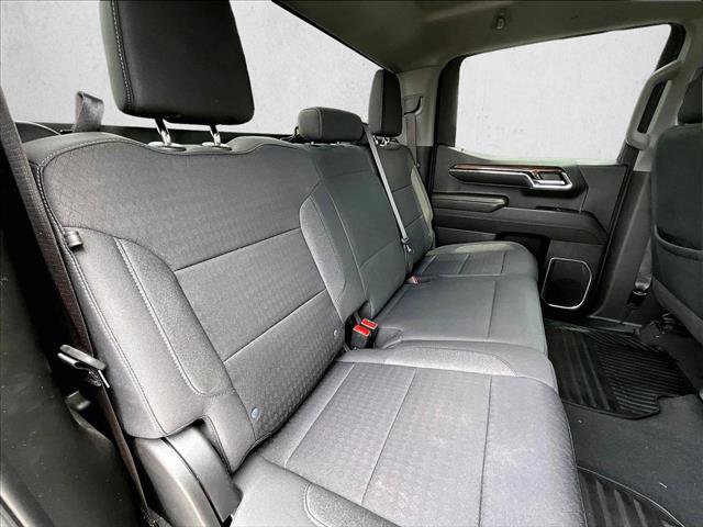 Used 2023 Chevrolet Silverado 1500 LT image 29
