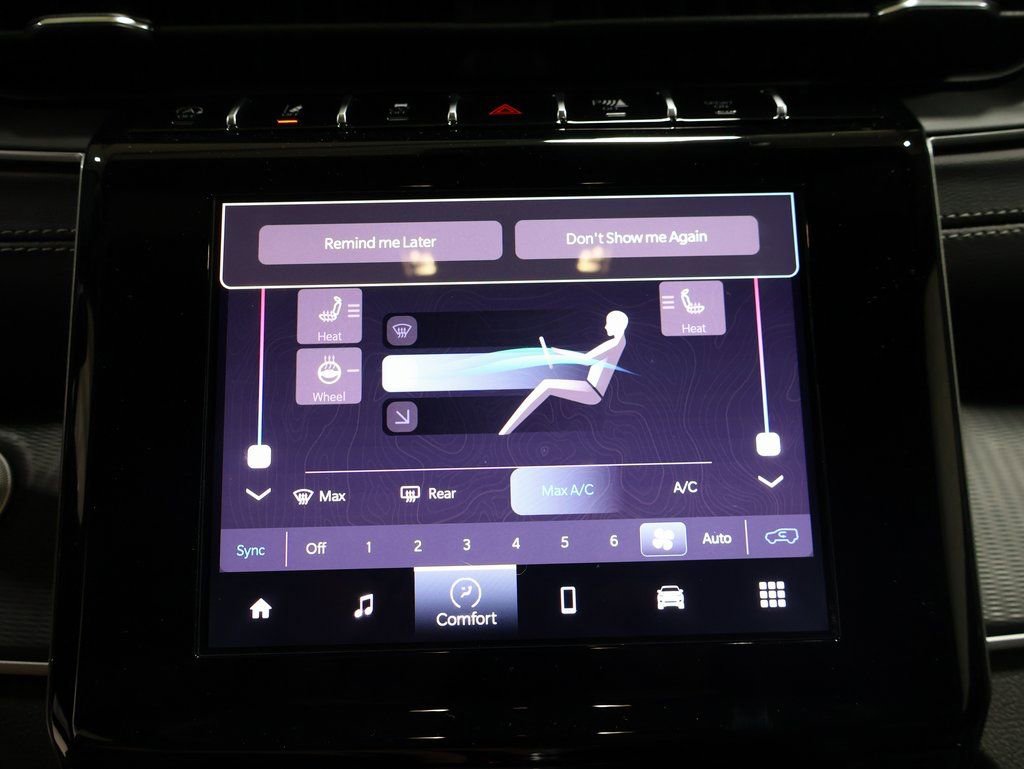 New 2025 Jeep Grand Cherokee Laredo w/ Luxury Tech Group I image 24