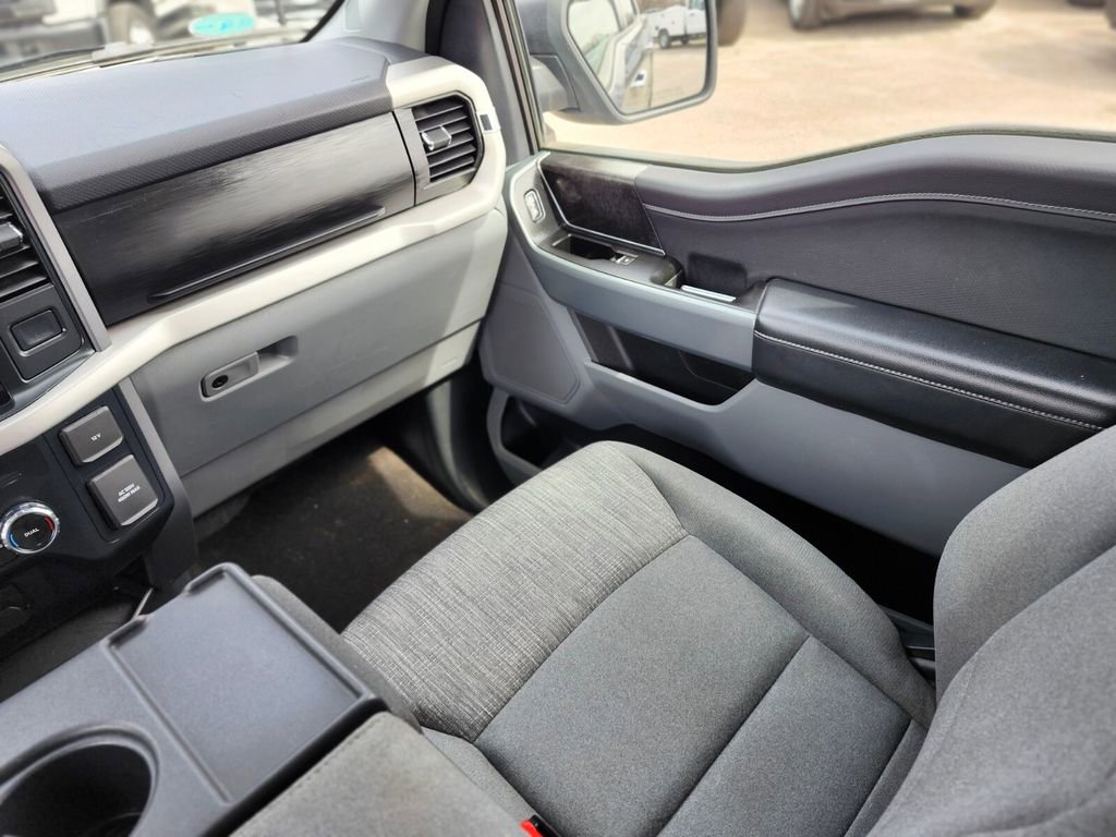 Certified 2022 Ford F150 XLT w/ Equipment Group 302A High image 15