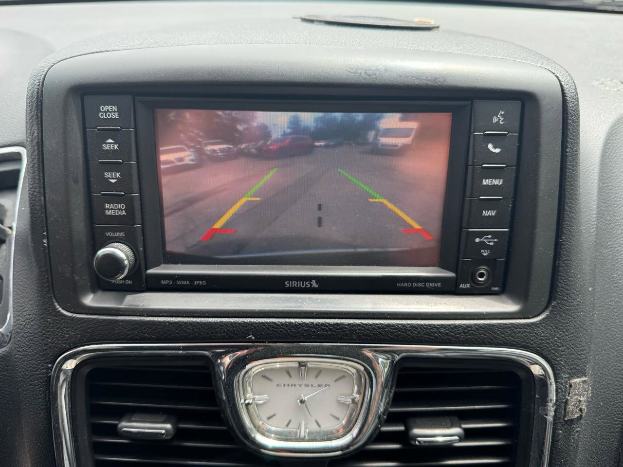 Used 2012 Chrysler Town & Country Touring-L w/ Entertainment Group #2 FWD image 34