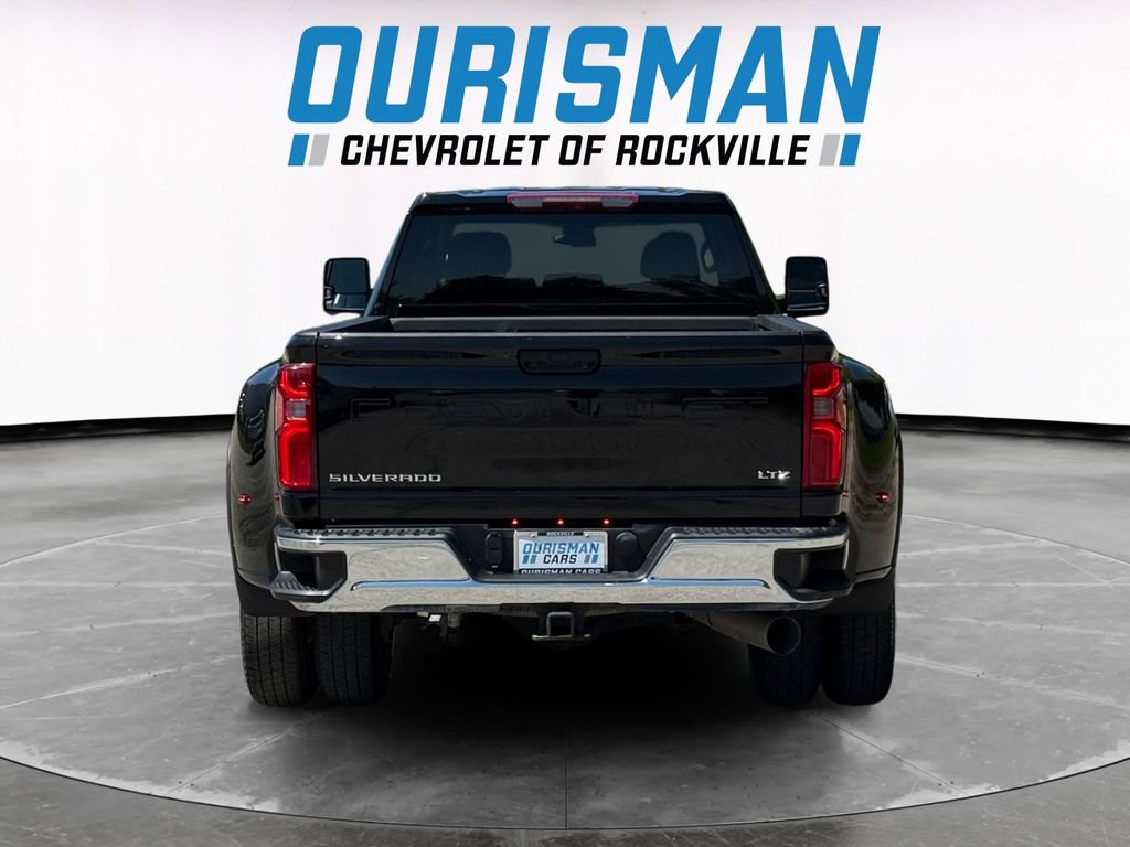 Used 2024 Chevrolet Silverado 3500 LTZ w/ LTZ Convenience Package AWD/4WD image 5