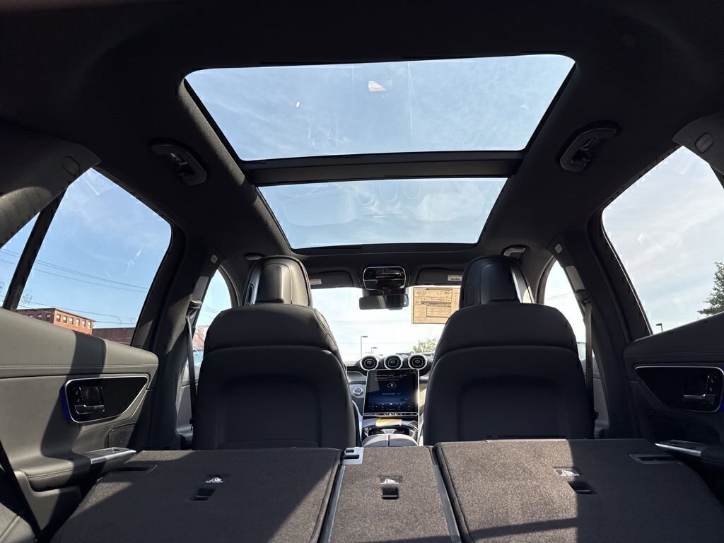 New 2026 Mercedes-Benz GLC 300 GLC 300 image 32