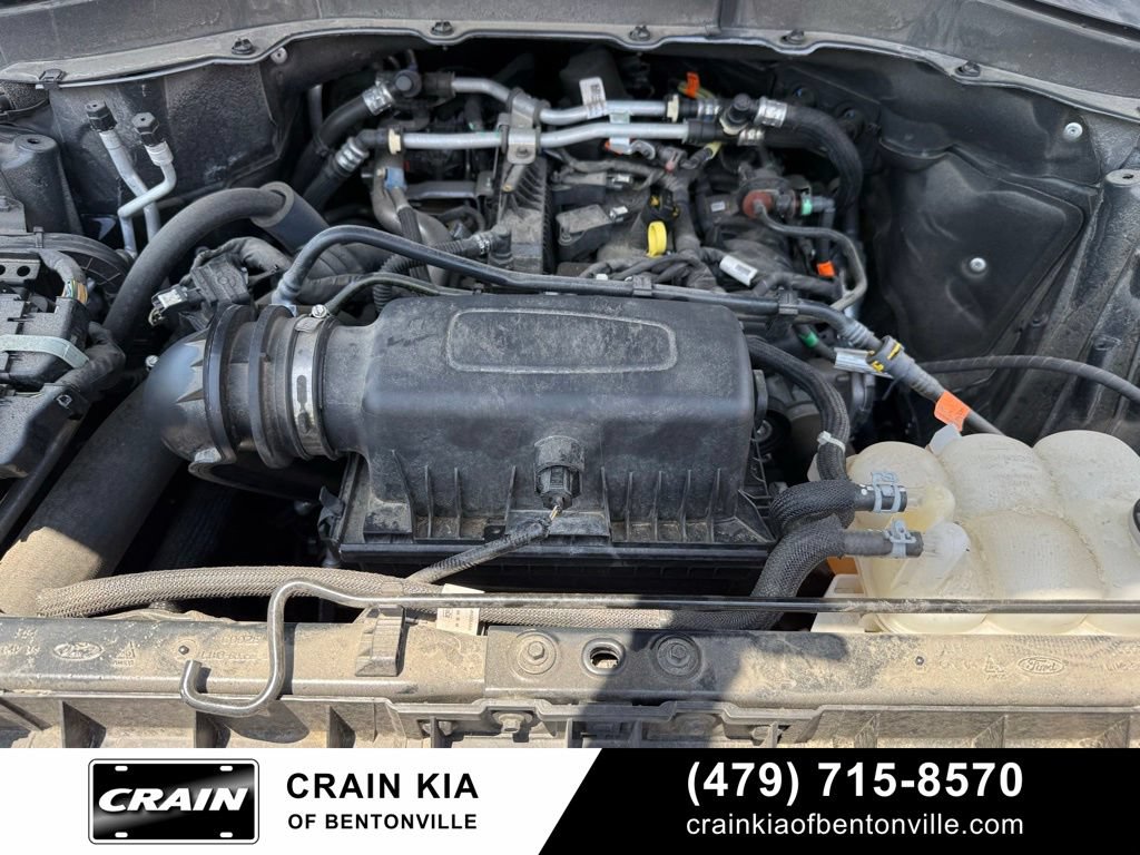 Used 2024 Ford Explorer XLT w/ Equipment Group 202A AWD/4WD image 35