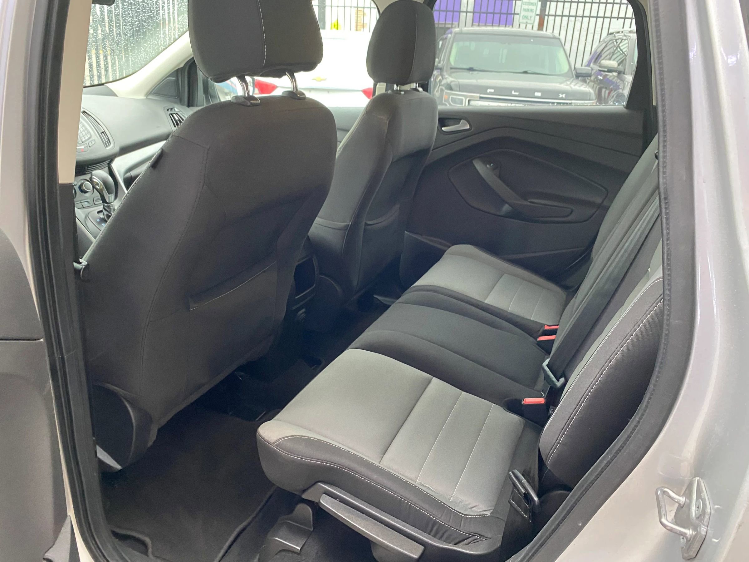 Used 2014 Ford Escape SE image 9