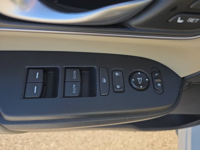 Used 2021 Honda CR-V Touring image 20