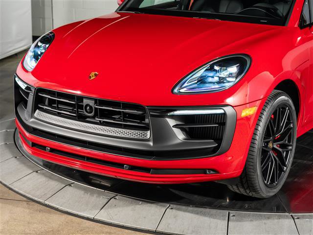 New 2026 Porsche Macan GTS image 11