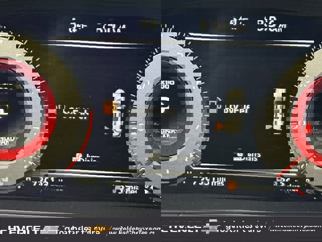 Used 2022 Nissan Pathfinder Platinum w/ Cargo Package FWD image 17