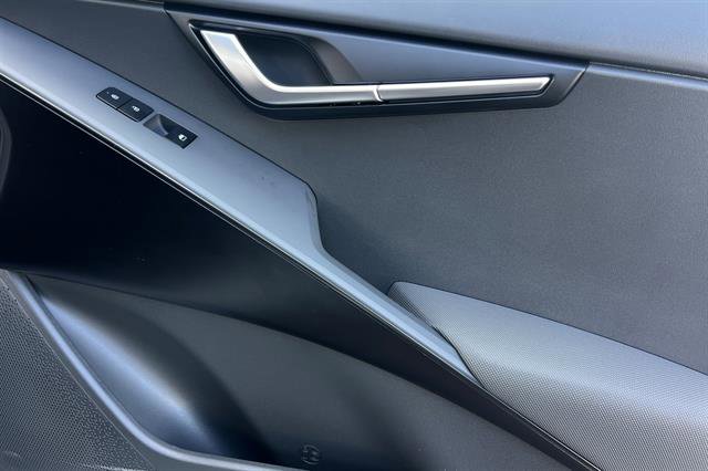 New 2026 Kia Niro LX image 19