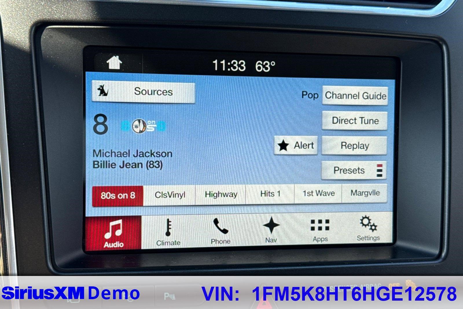 Used 2017 Ford Explorer Platinum image 40