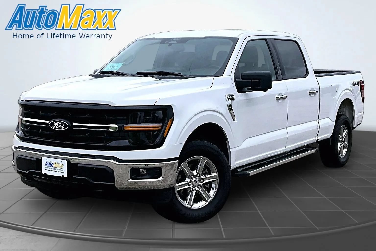 Used 2024 Ford F150 XLT w/ Tow/Haul Package AWD/4WD image 1