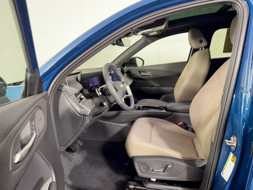 New 2026 Audi Q3 quattro 2.0T AWD/4WD image 5