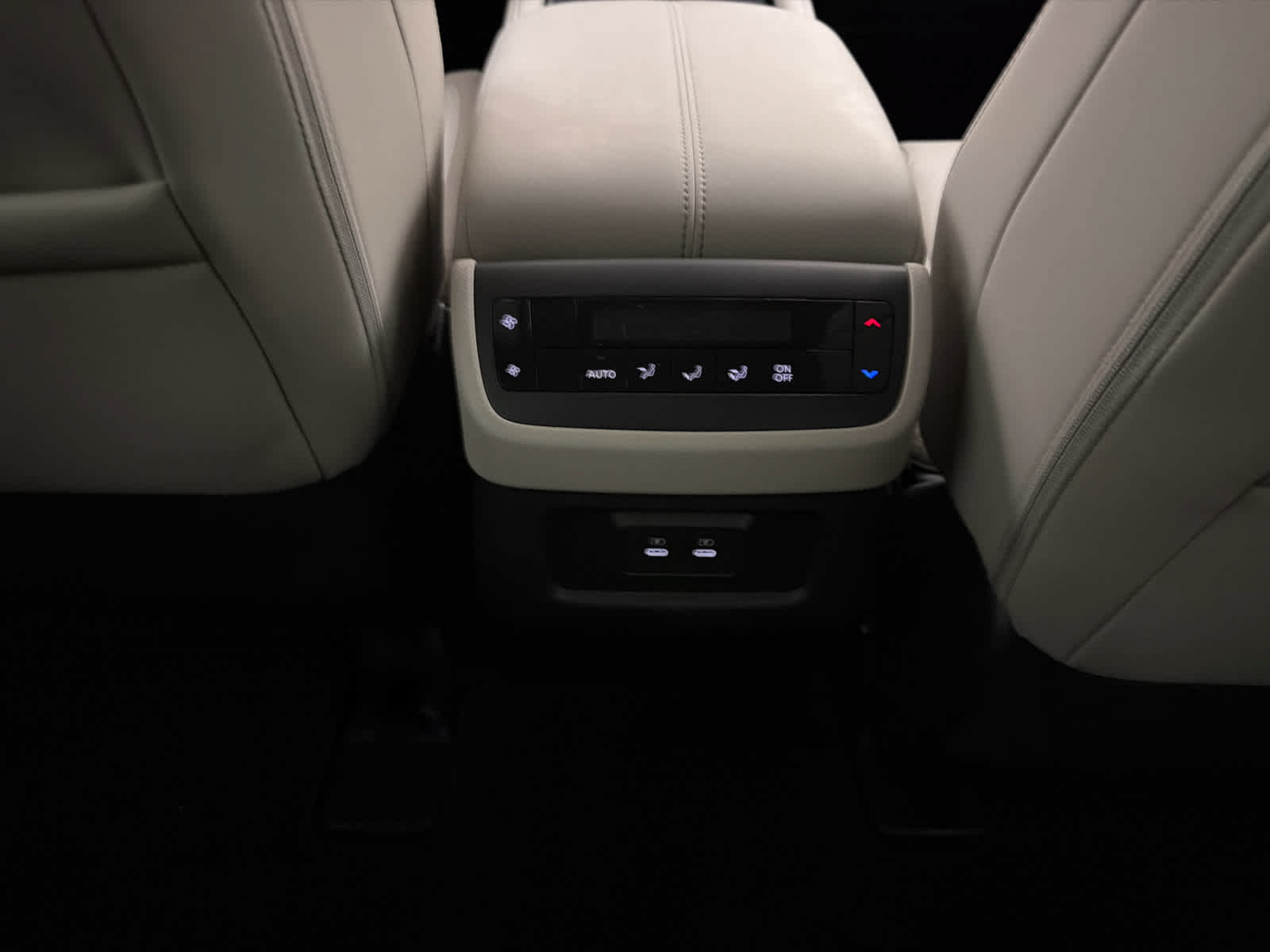New 2026 Nissan Pathfinder SL FWD image 19