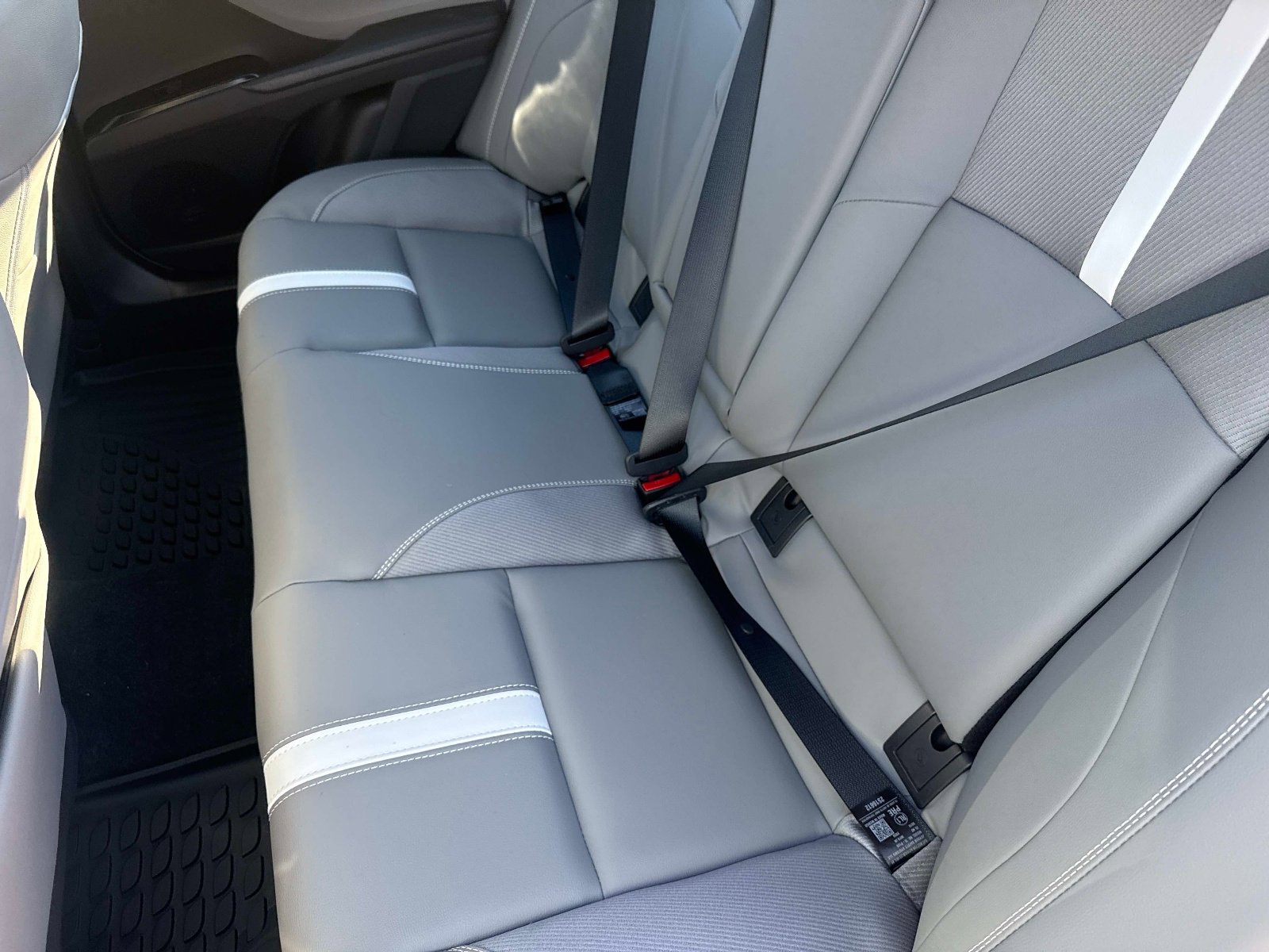 Used 2026 Toyota Camry SE w/ Convenience Package image 12