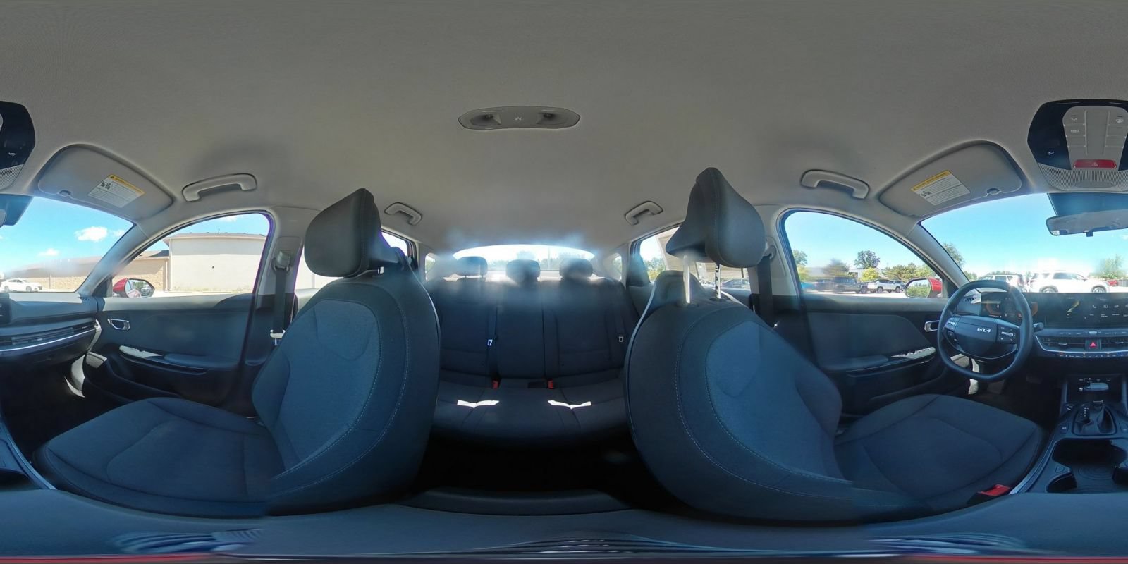 Used 2025 Kia K4 FWD image 42