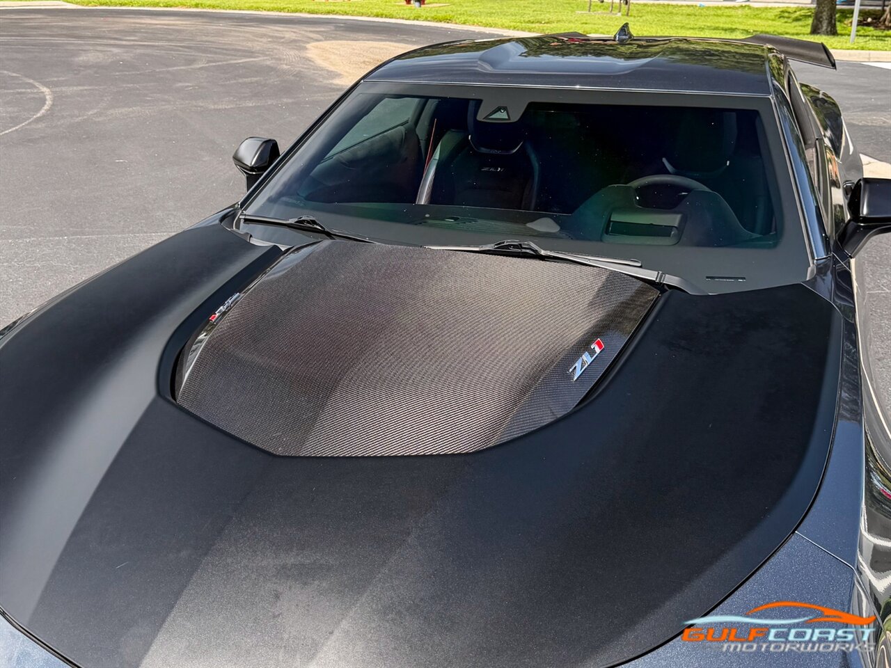 Used 2019 Chevrolet Camaro ZL1 RWD image 5