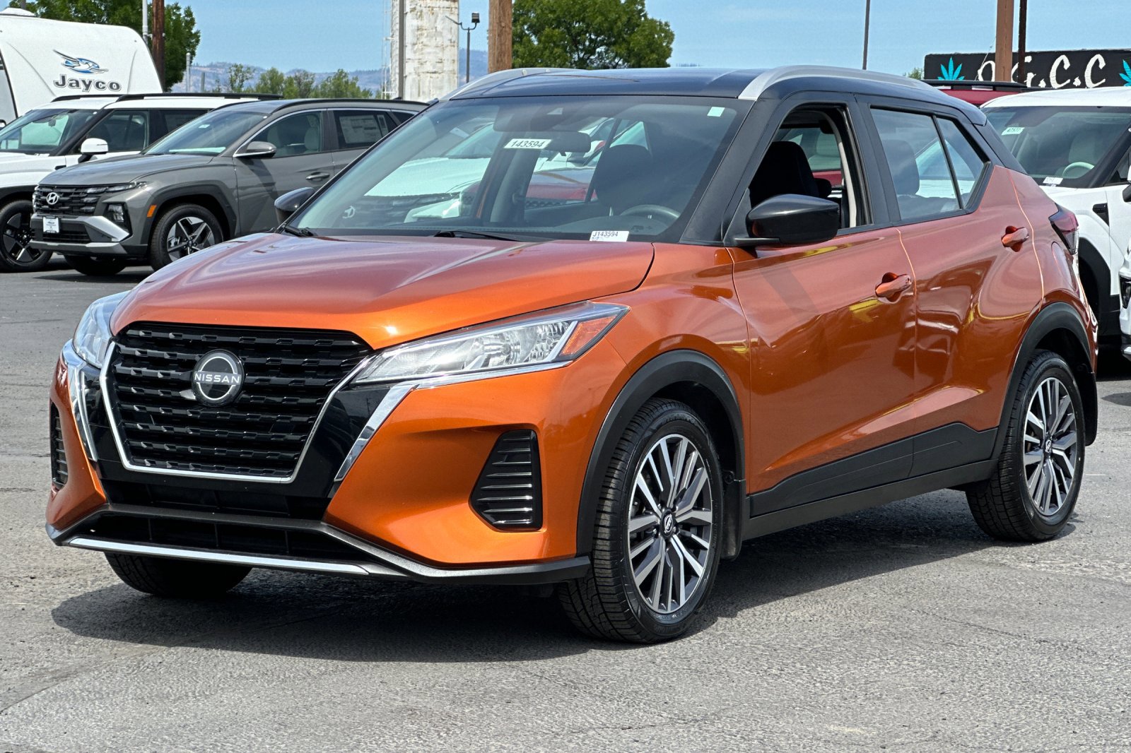 Used 2022 Nissan Kicks SV FWD image 8
