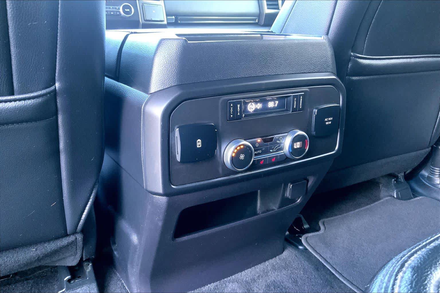 Used 2019 Ford Expedition Limited RWD image 35