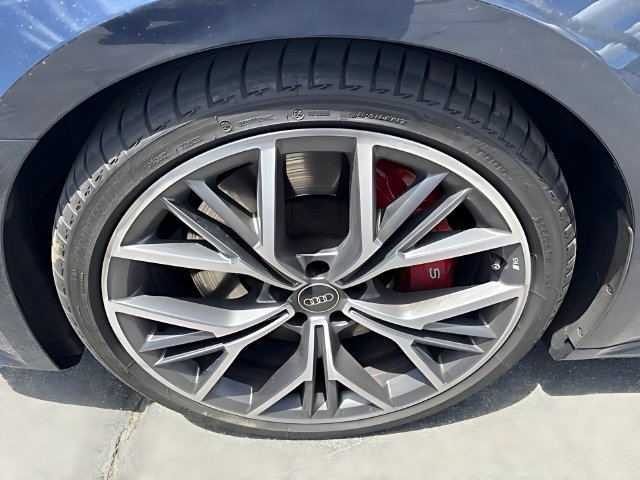 Used 2025 Audi S7 Prestige w/ Prestige Package AWD/4WD image 8