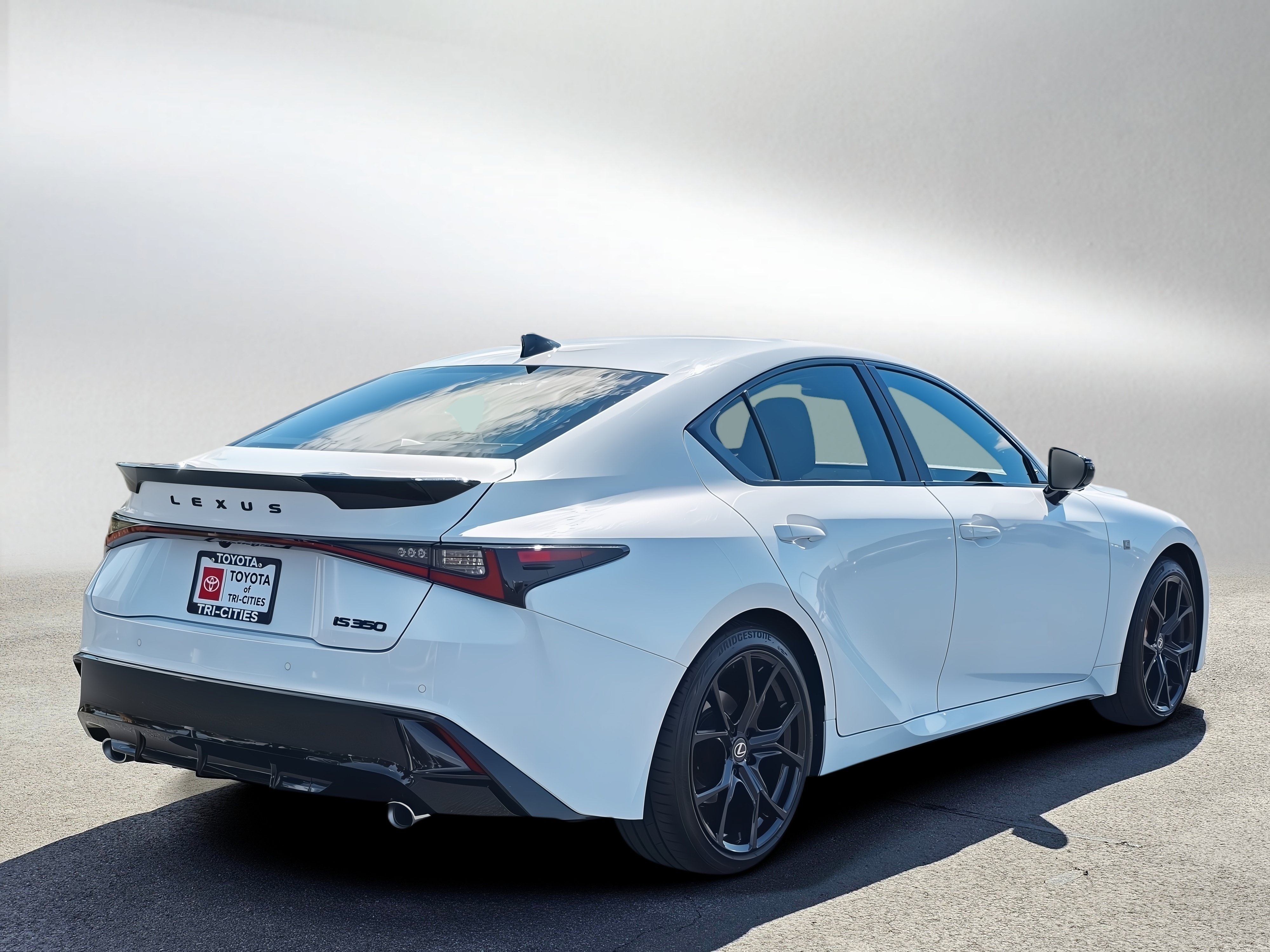 Used 2026 Lexus IS 350 F Sport w/ Handling Package RWD image 5