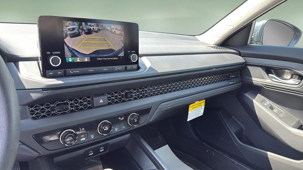 Used 2025 Honda Accord LX image 27