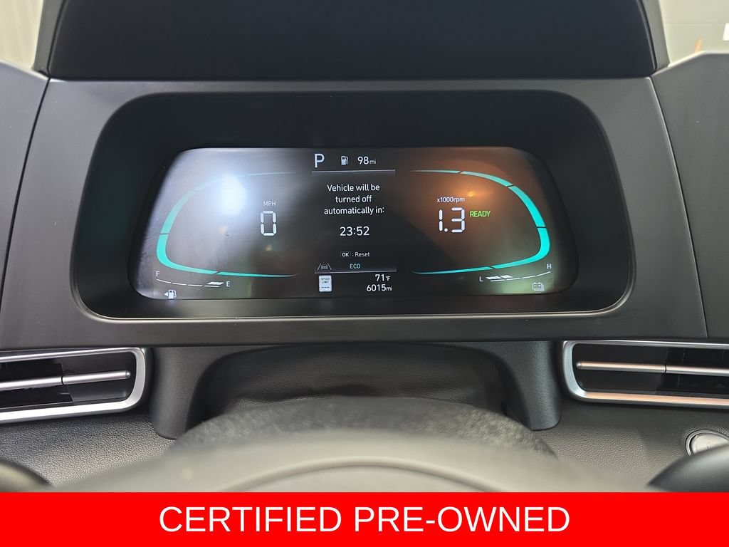 Certified 2025 Hyundai Elantra Hybrid FWD image 19