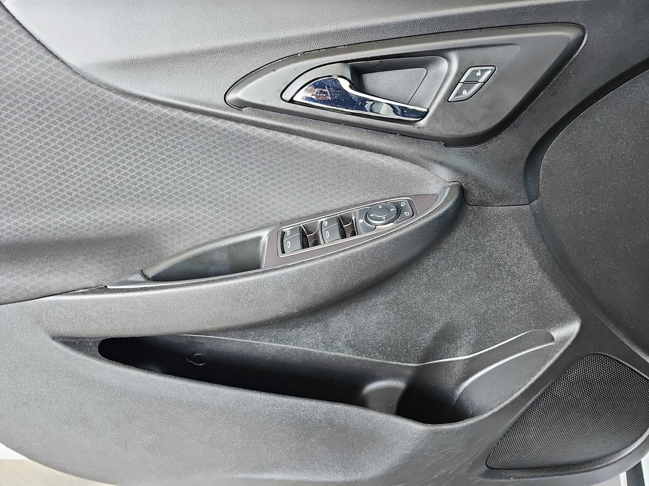 Used 2019 Chevrolet Malibu LT FWD image 30