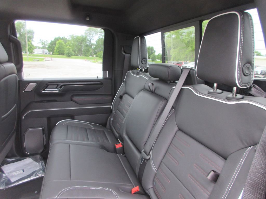 New 2026 GMC Sierra 2500 AT4X AWD/4WD image 14