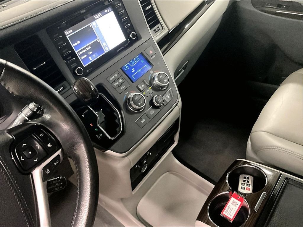 Certified 2020 Toyota Sienna XLE Premium AWD/4WD image 20