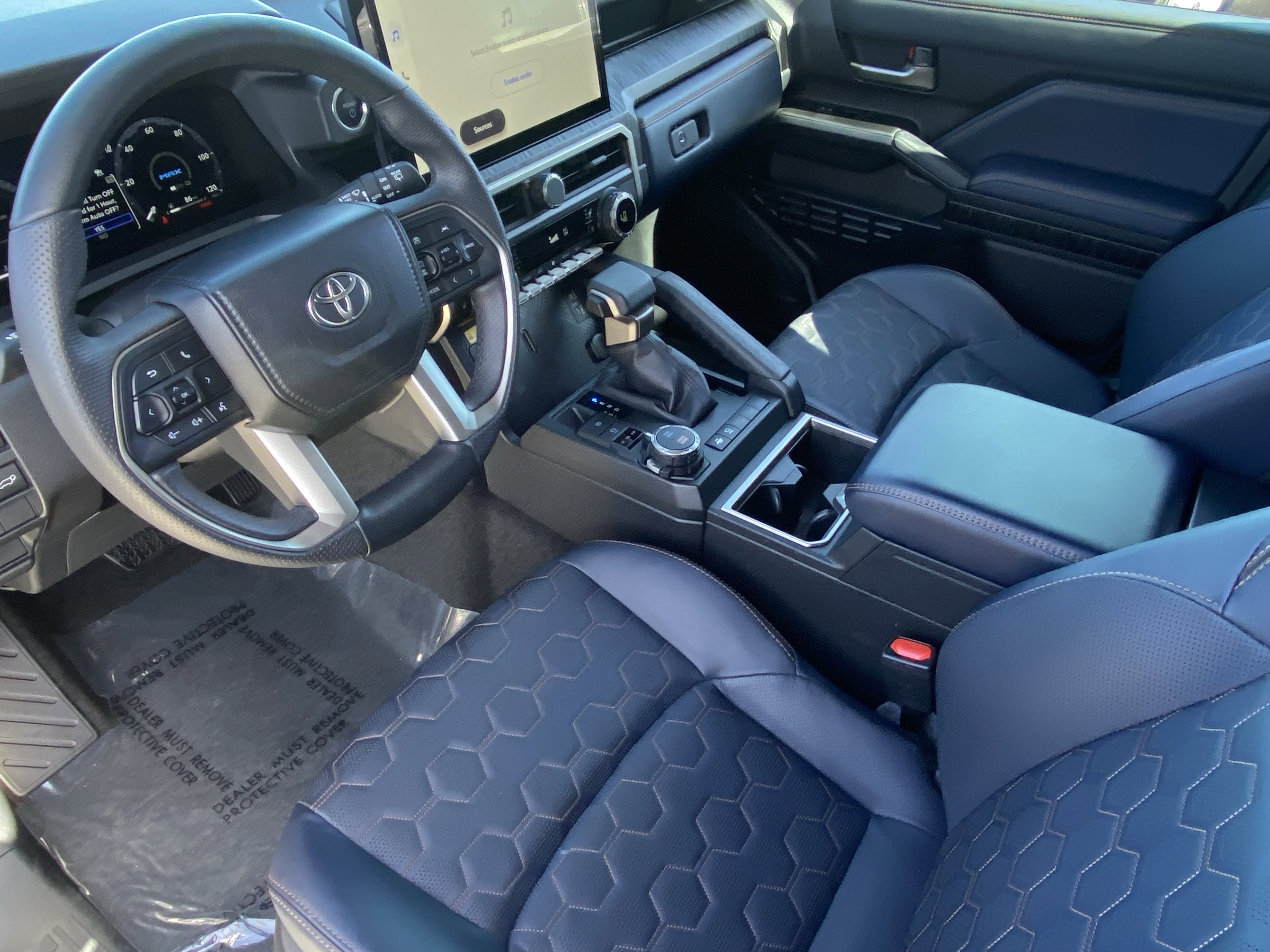 Certified 2025 Toyota 4Runner Platinum image 27