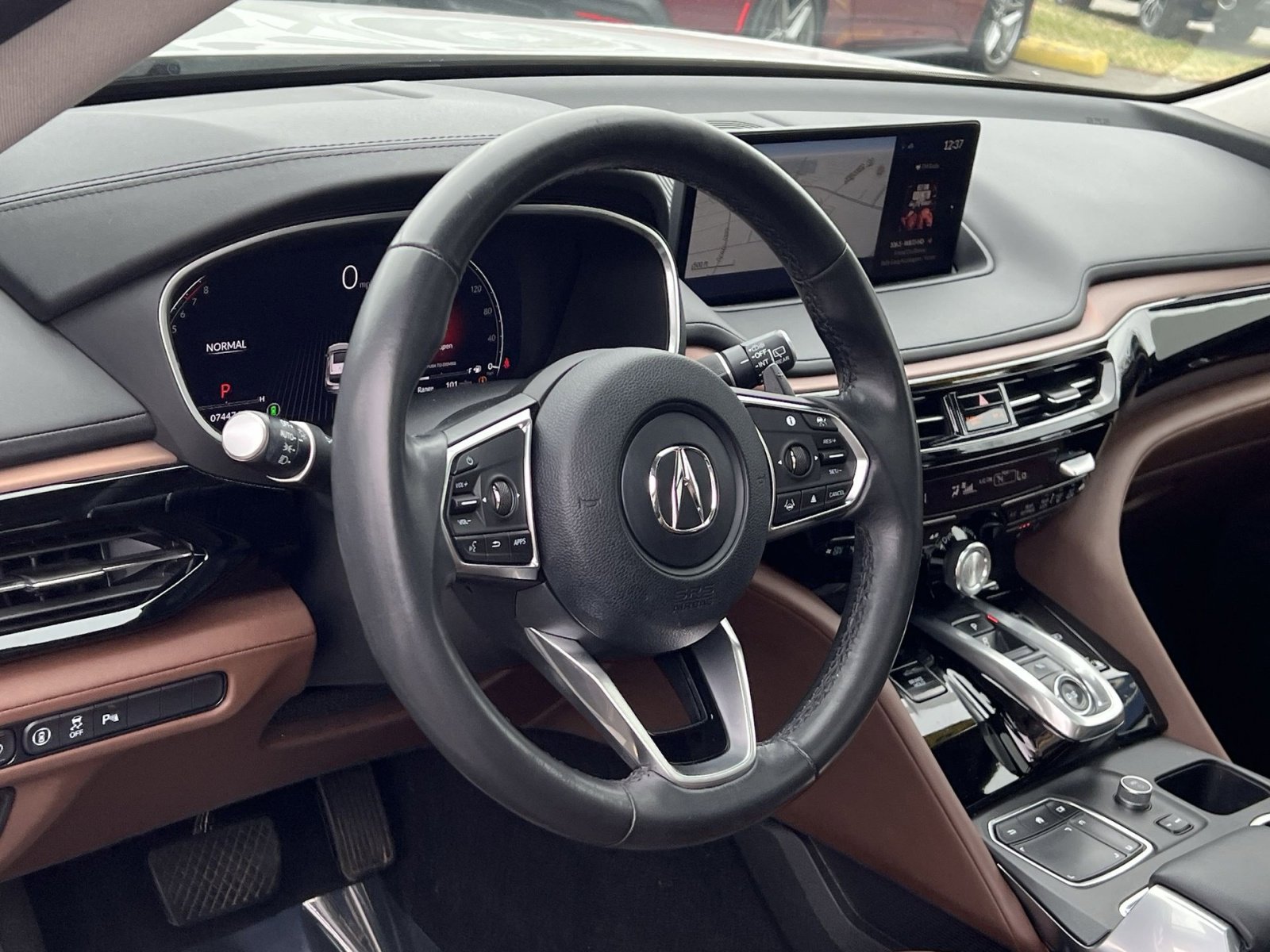 Certified 2024 Acura MDX FWD w/ Technology Package image 13