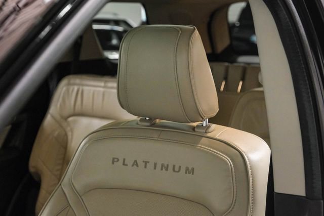 Used 2018 Ford Explorer Platinum image 30