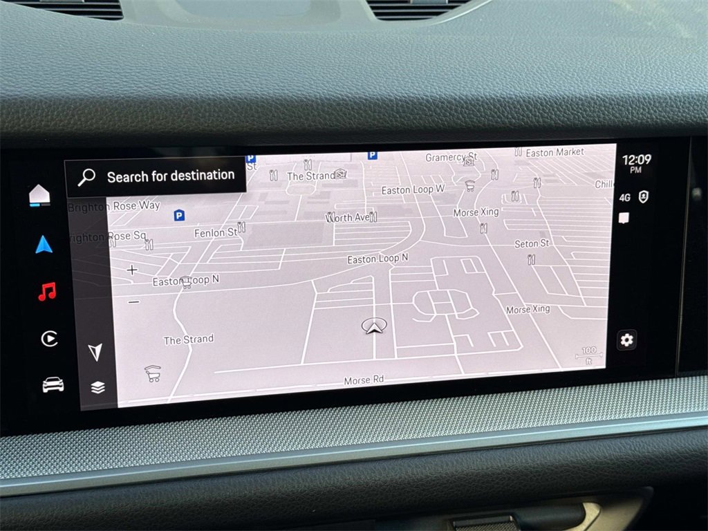 Used 2024 Porsche Cayenne Base image 21