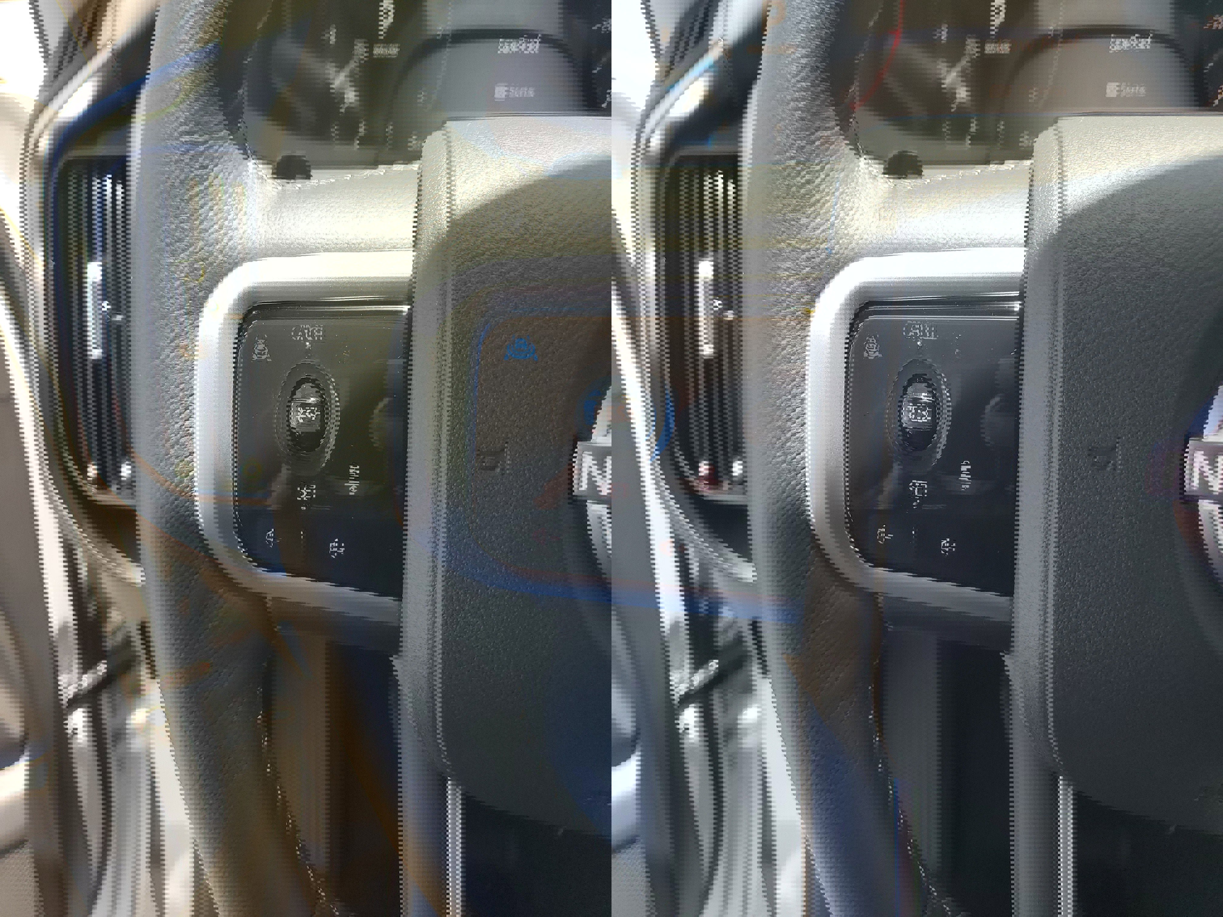 New 2025 Nissan Armada SV image 21